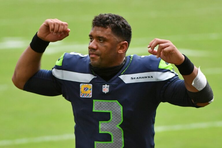Seattle Seahawks’ Russell Wilson Muscles Into Role of NFL MVP Favorite